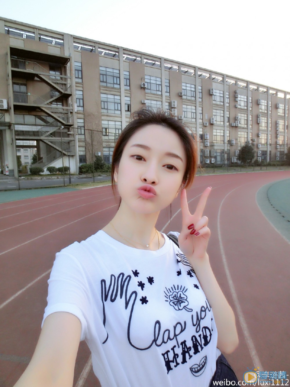 李璐茜自拍写真 李璐茜高清写真_李璐茜高清剧照