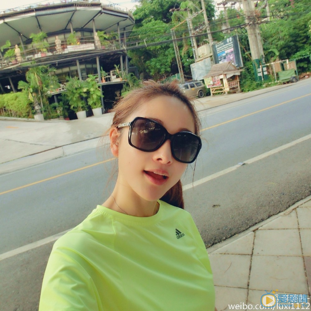 李璐茜微博配图写真 李璐茜高清写真_李璐茜高清剧照