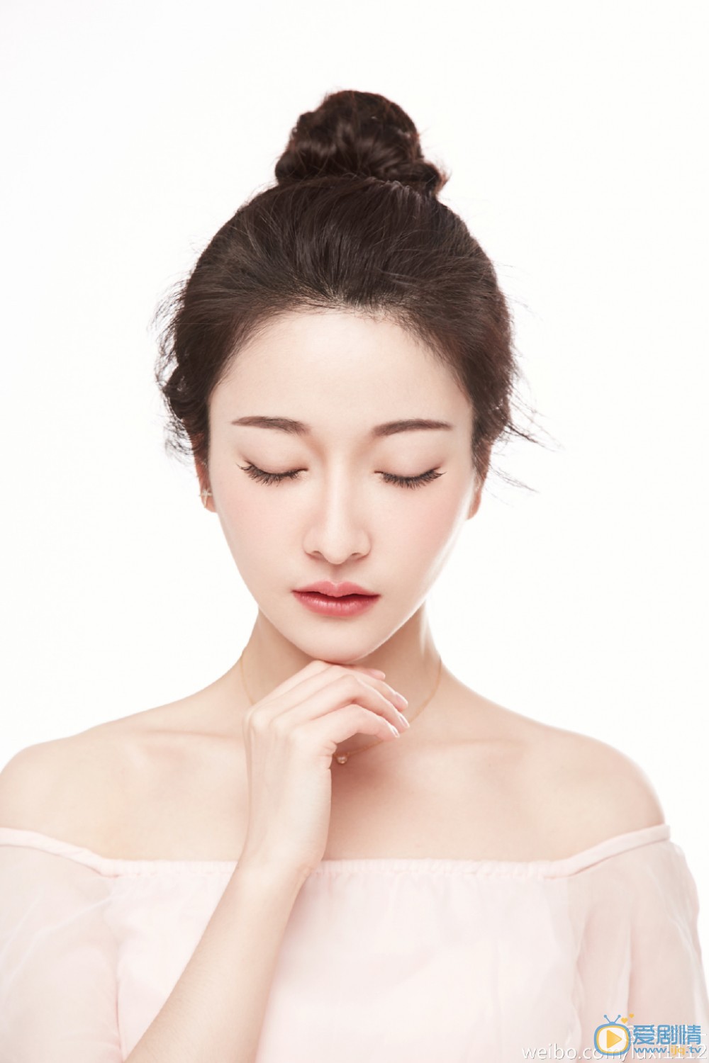 李璐茜俏丽写真 李璐茜高清写真_李璐茜高清剧照