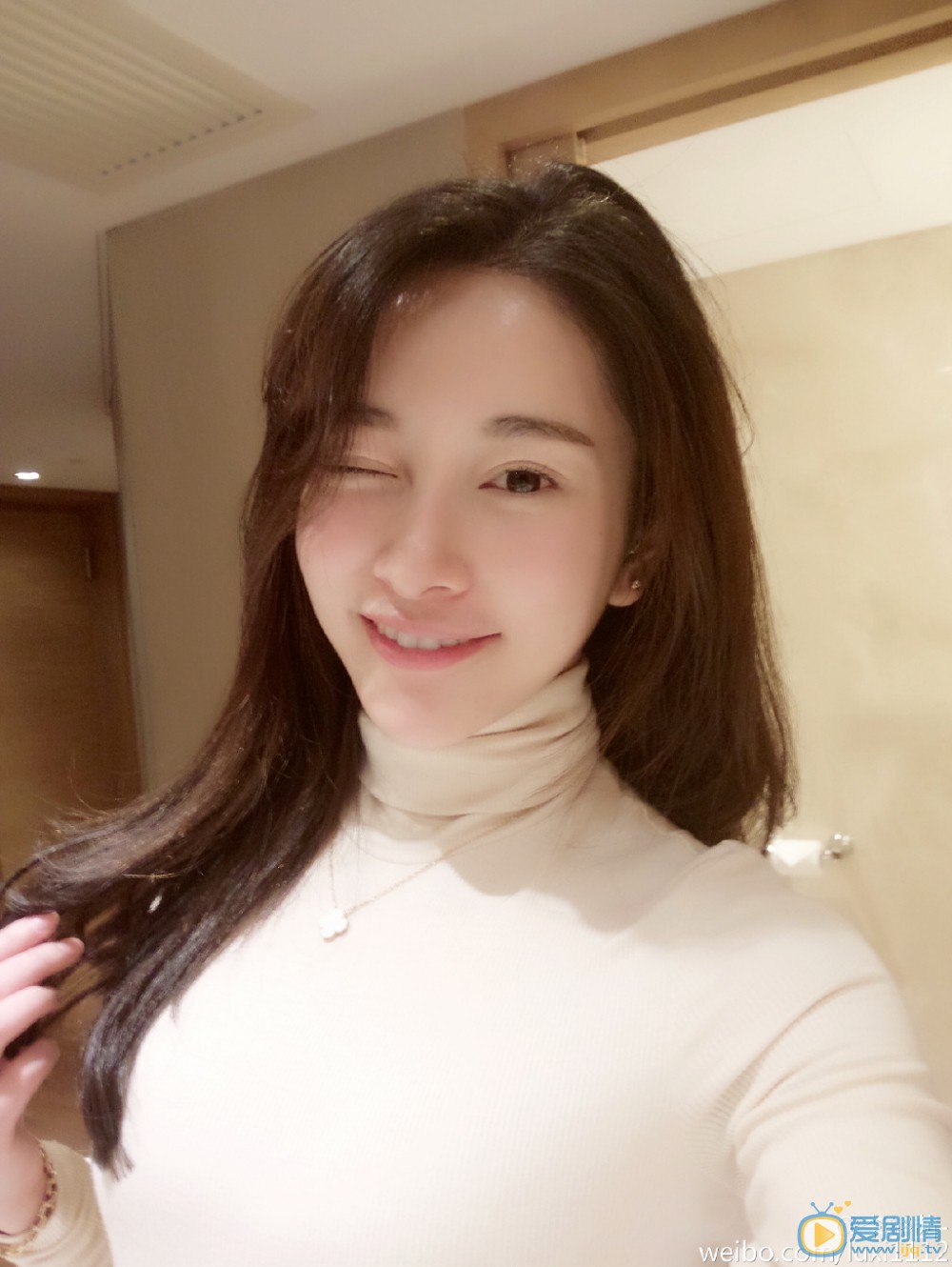 李璐茜俏丽写真 李璐茜高清写真_李璐茜高清剧照