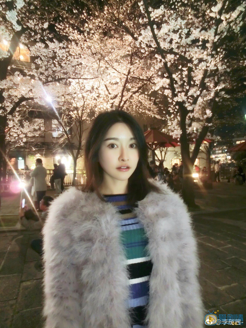 李璐茜街拍写真 李璐茜高清写真_李璐茜高清剧照