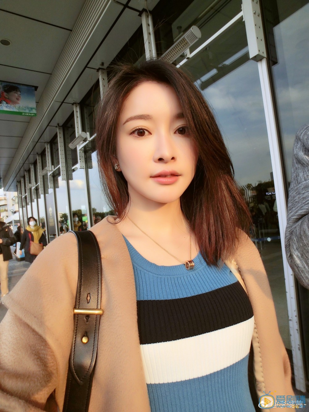 李璐茜街拍写真 李璐茜高清写真_李璐茜高清剧照