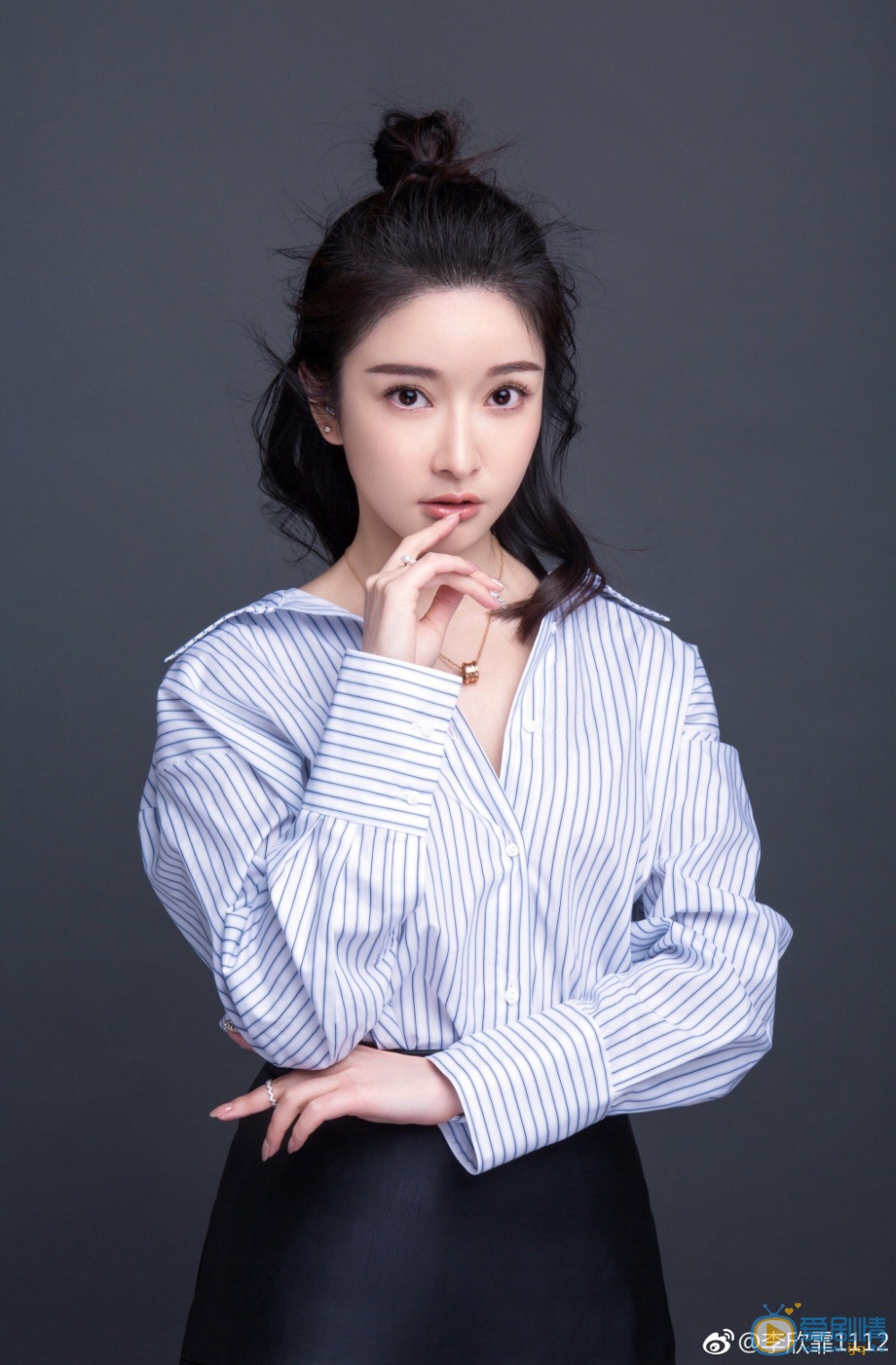 李璐茜俏丽写真 李璐茜高清写真_李璐茜高清剧照