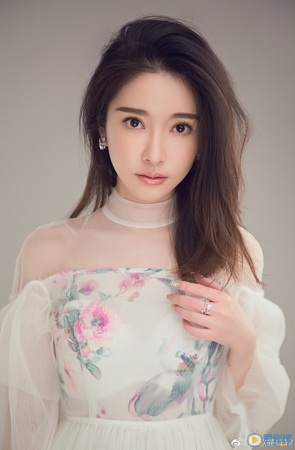 李璐茜街拍写真 李璐茜高清写真_李璐茜高清剧照