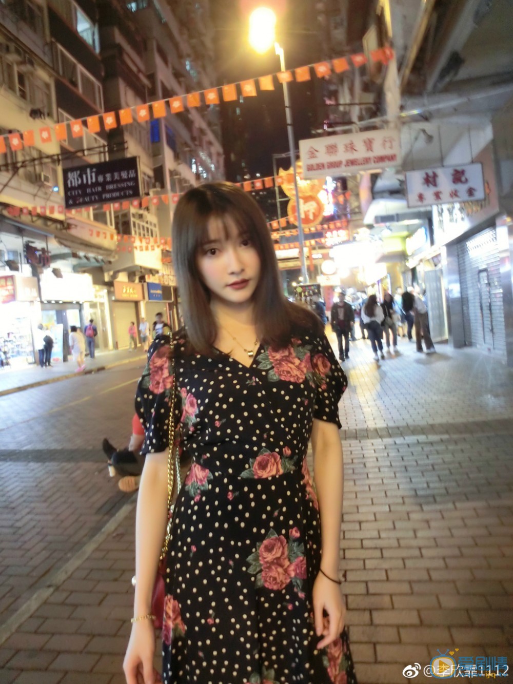 李璐茜街拍写真 李璐茜高清写真_李璐茜高清剧照