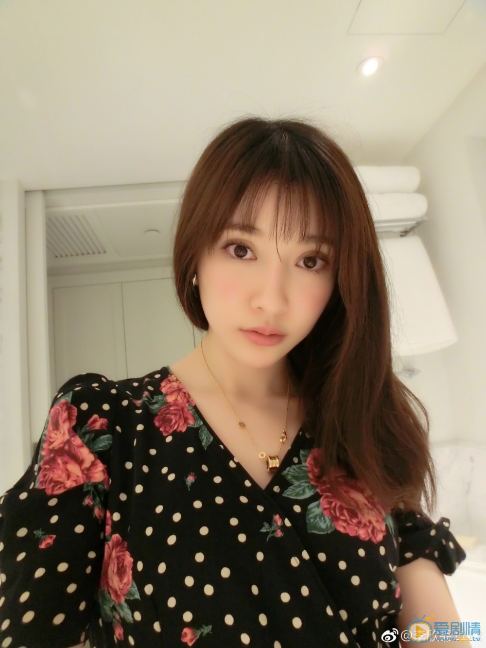 李璐茜街拍写真 李璐茜高清写真_李璐茜高清剧照