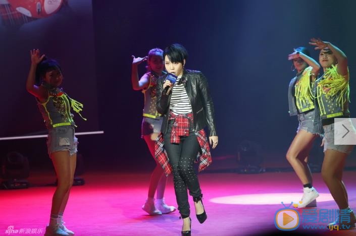 吴莫愁演唱会 吴莫愁高清写真_吴莫愁高清剧照