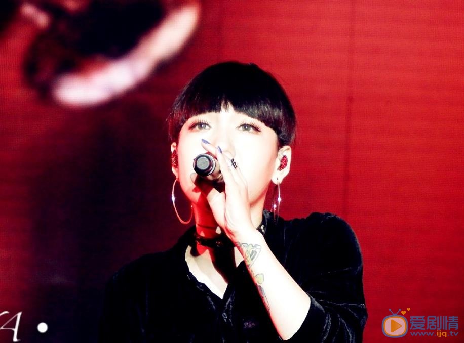 吴莫愁演唱会 吴莫愁高清写真_吴莫愁高清剧照