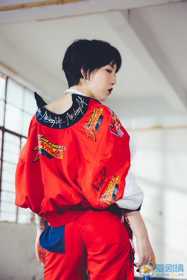 吴莫愁街拍写真 吴莫愁高清写真_吴莫愁高清剧照