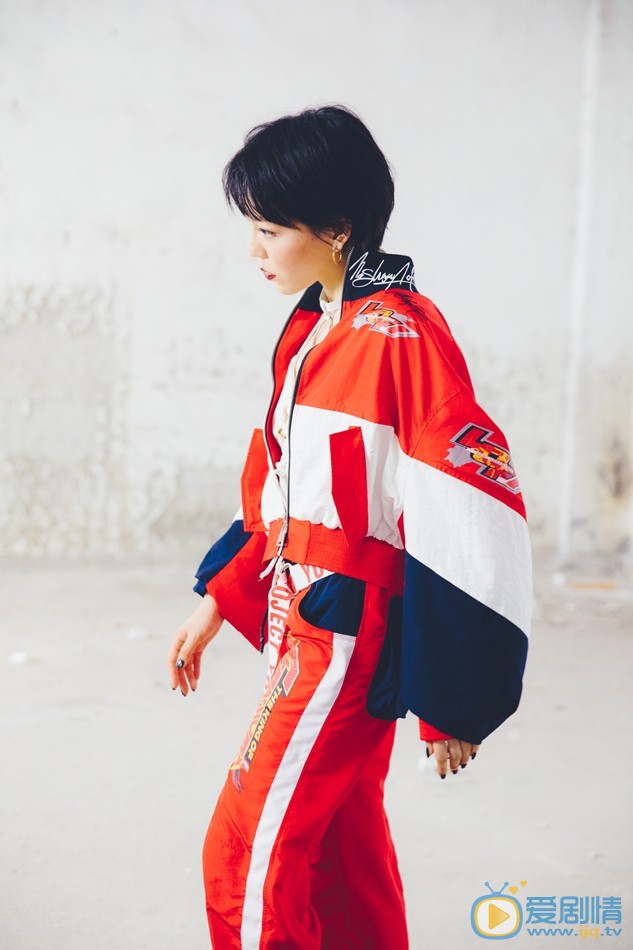 吴莫愁街拍写真 吴莫愁高清写真_吴莫愁高清剧照
