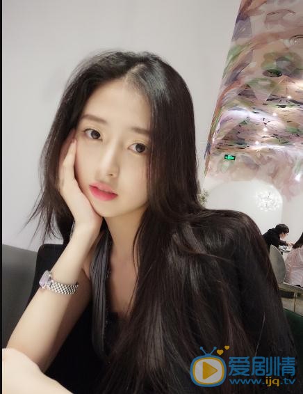 杨雁翎生活照写真 杨雁翎高清写真_杨雁翎高清剧照