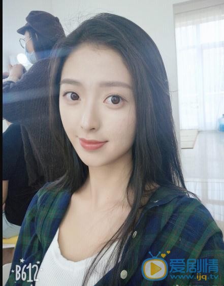 杨雁翎生活照写真 杨雁翎高清写真_杨雁翎高清剧照