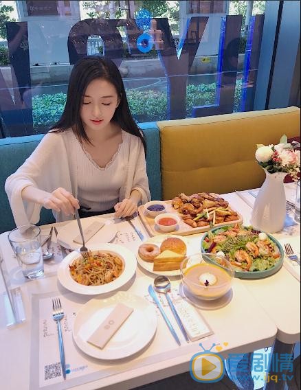杨雁翎生活照写真 杨雁翎高清写真_杨雁翎高清剧照