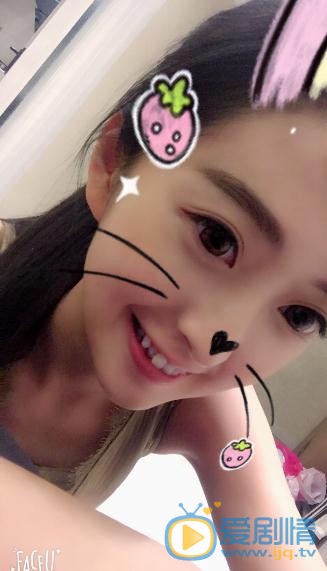 杨雁翎生活照写真 杨雁翎高清写真_杨雁翎高清剧照