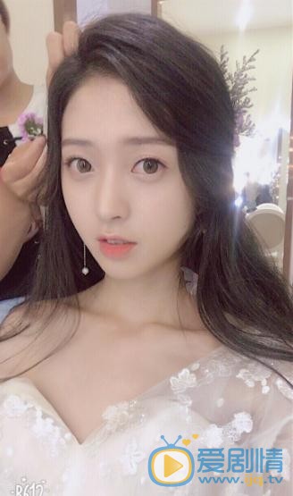 杨雁翎青春写真 杨雁翎高清写真_杨雁翎高清剧照