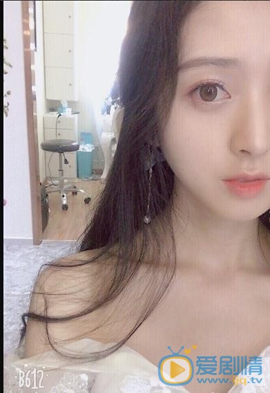 杨雁翎青春写真 杨雁翎高清写真_杨雁翎高清剧照
