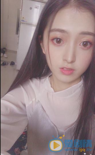 杨雁翎青春写真 杨雁翎高清写真_杨雁翎高清剧照
