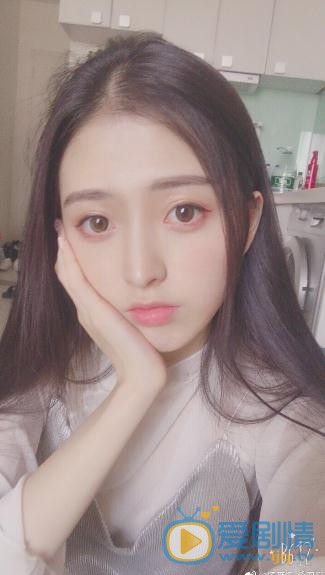 杨雁翎青春写真 杨雁翎高清写真_杨雁翎高清剧照