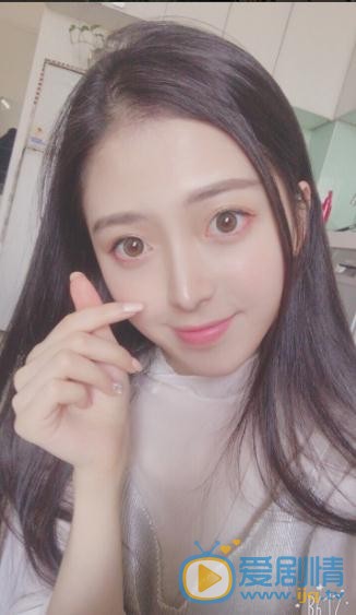 杨雁翎青春写真 杨雁翎高清写真_杨雁翎高清剧照