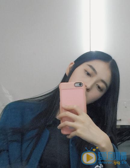 杨雁翎生活照写真 杨雁翎高清写真_杨雁翎高清剧照