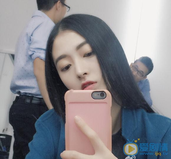 杨雁翎生活照写真 杨雁翎高清写真_杨雁翎高清剧照