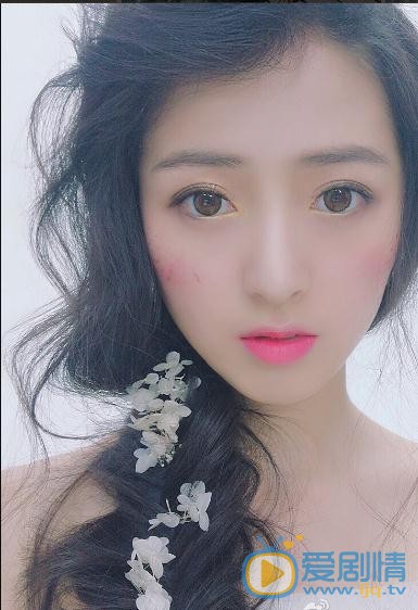 杨雁翎青春写真 杨雁翎高清写真_杨雁翎高清剧照
