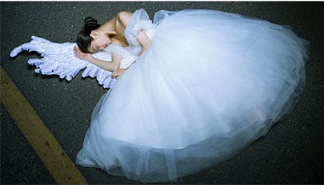 杨雁翎俏丽写真 杨雁翎高清写真_杨雁翎高清剧照