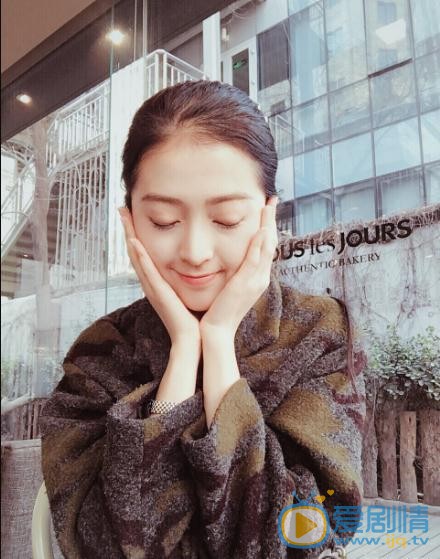 杨雁翎生活照写真 杨雁翎高清写真_杨雁翎高清剧照