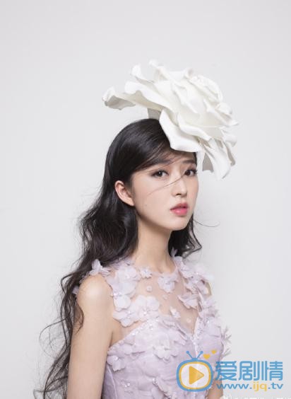 杨雁翎广告写真 杨雁翎高清写真_杨雁翎高清剧照