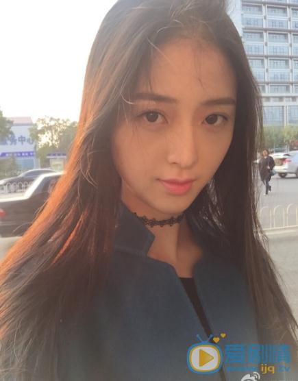 杨雁翎生活照写真 杨雁翎高清写真_杨雁翎高清剧照