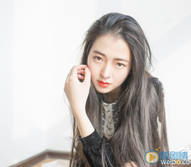 杨雁翎俏丽写真 杨雁翎高清写真_杨雁翎高清剧照