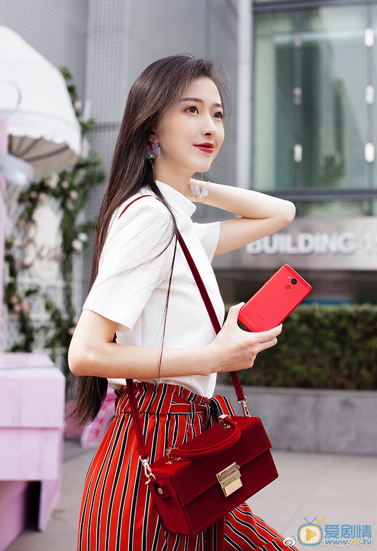 杨雁翎清纯写真 杨雁翎高清写真_杨雁翎高清剧照