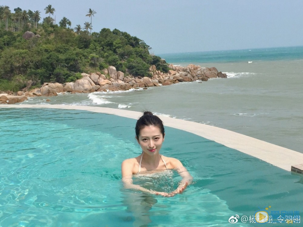 杨雁翎旅行写真 杨雁翎高清写真_杨雁翎高清剧照
