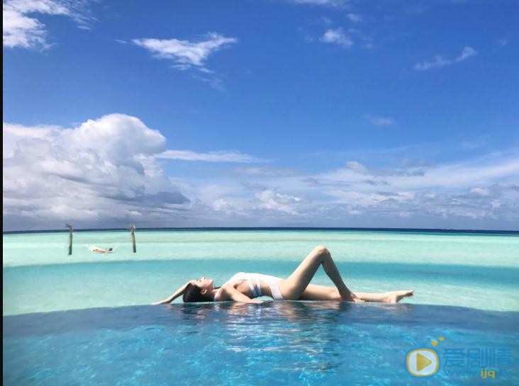 杨雁翎旅行写真 杨雁翎高清写真_杨雁翎高清剧照