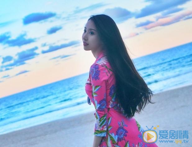 沈韵菲比基尼照 沈韵菲高清写真_沈韵菲高清剧照