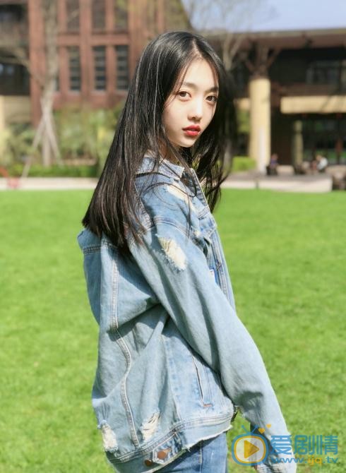 王倩街拍写真 王倩高清写真_王倩高清剧照