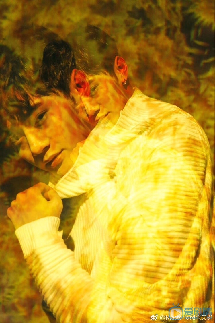 佘天翊青春写真 佘天翊高清写真_佘天翊高清剧照