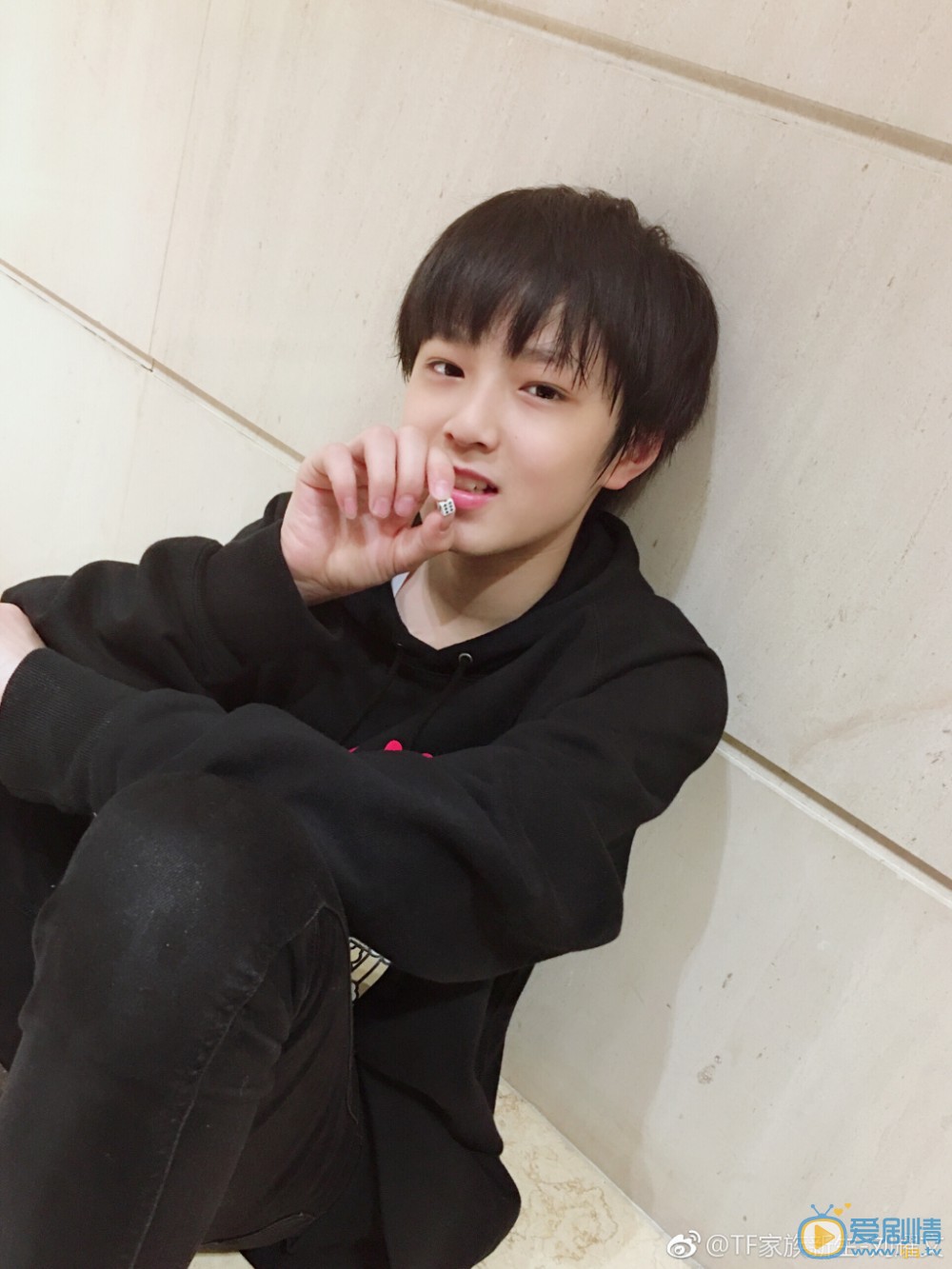 刘耀文生活照写真 刘耀文高清写真_刘耀文高清剧照