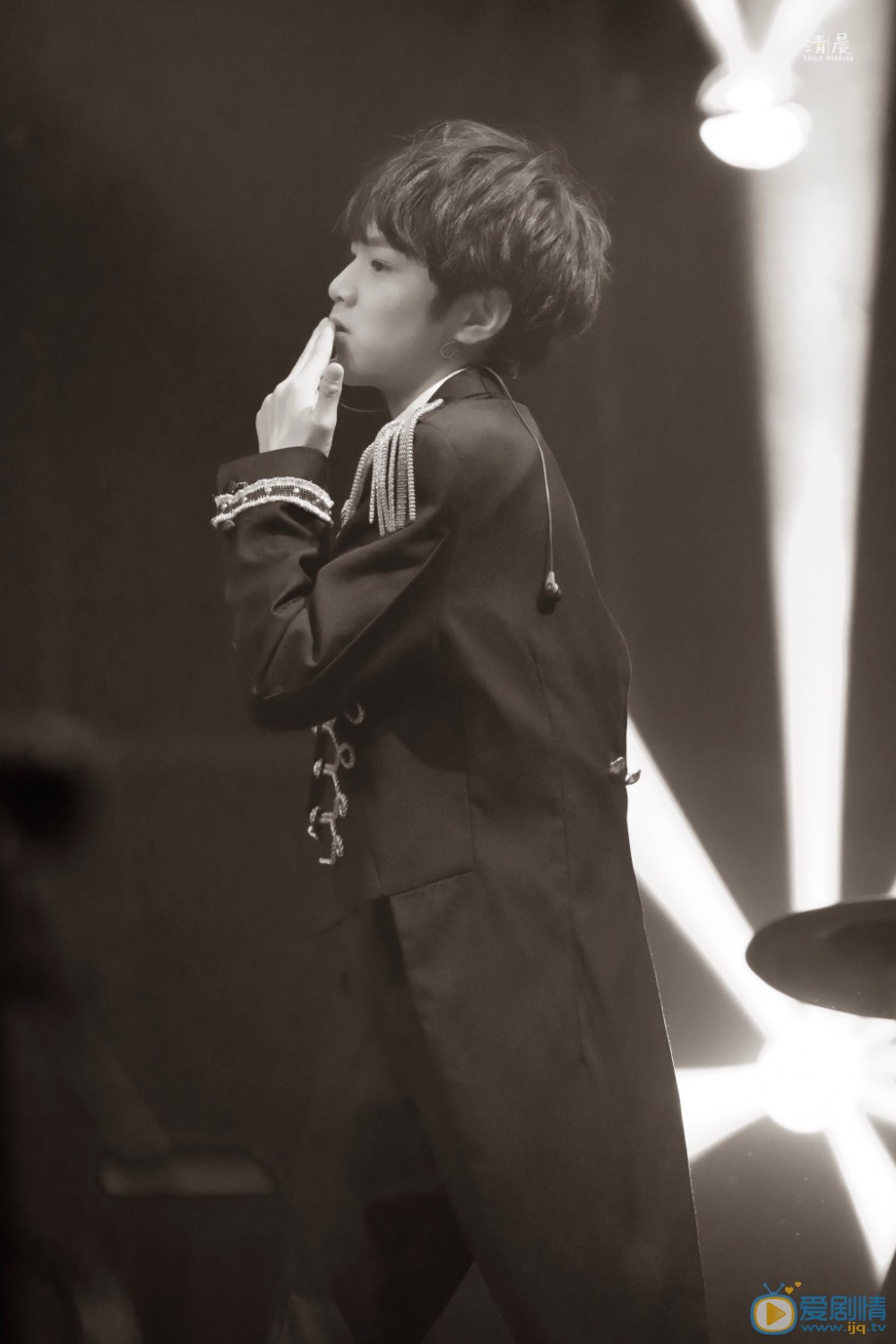 刘耀文演唱会写真 刘耀文高清写真_刘耀文高清剧照