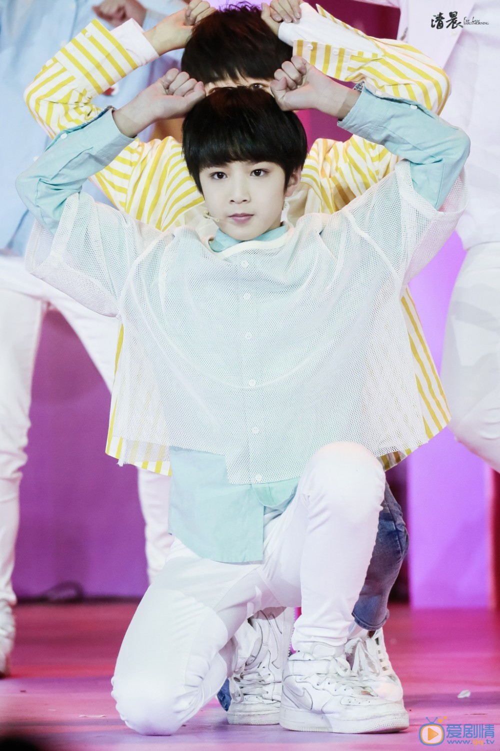 刘耀文演唱会写真 刘耀文高清写真_刘耀文高清剧照