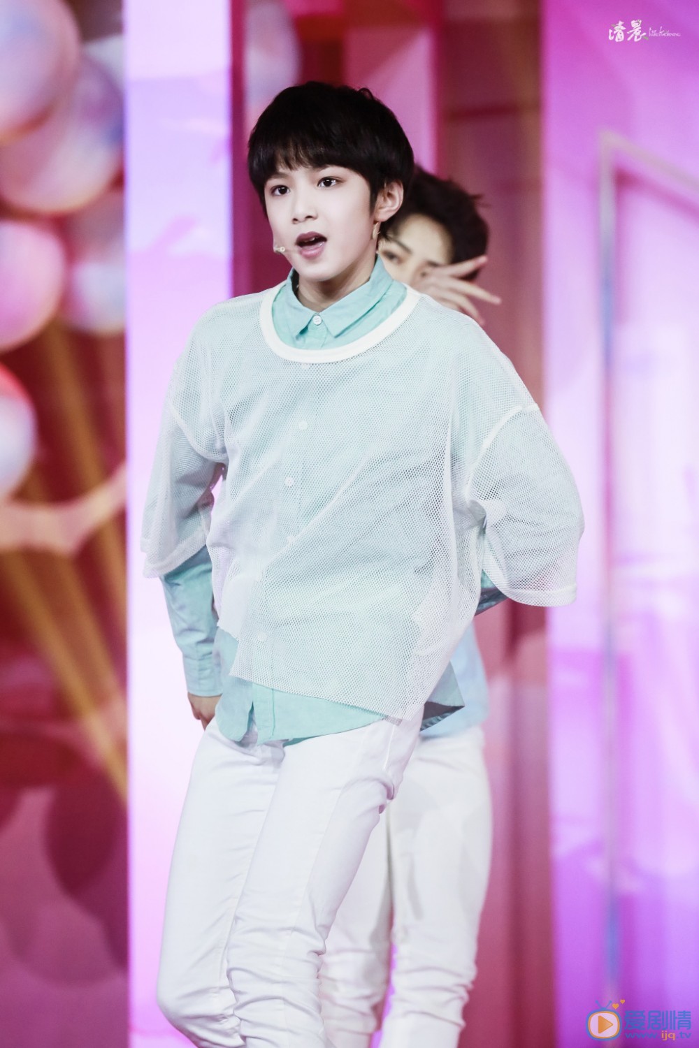 刘耀文演唱会写真 刘耀文高清写真_刘耀文高清剧照