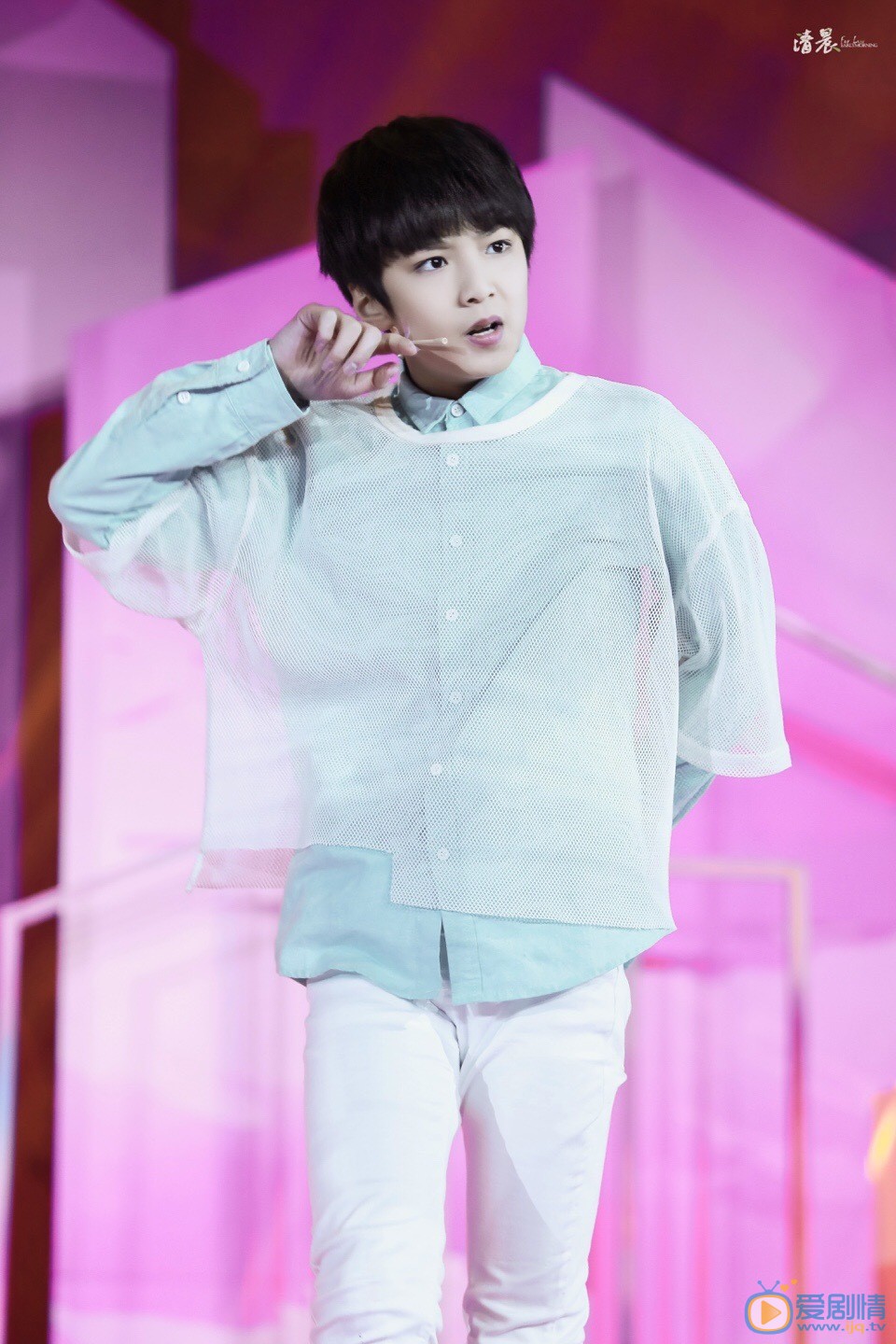 刘耀文演唱会写真 刘耀文高清写真_刘耀文高清剧照