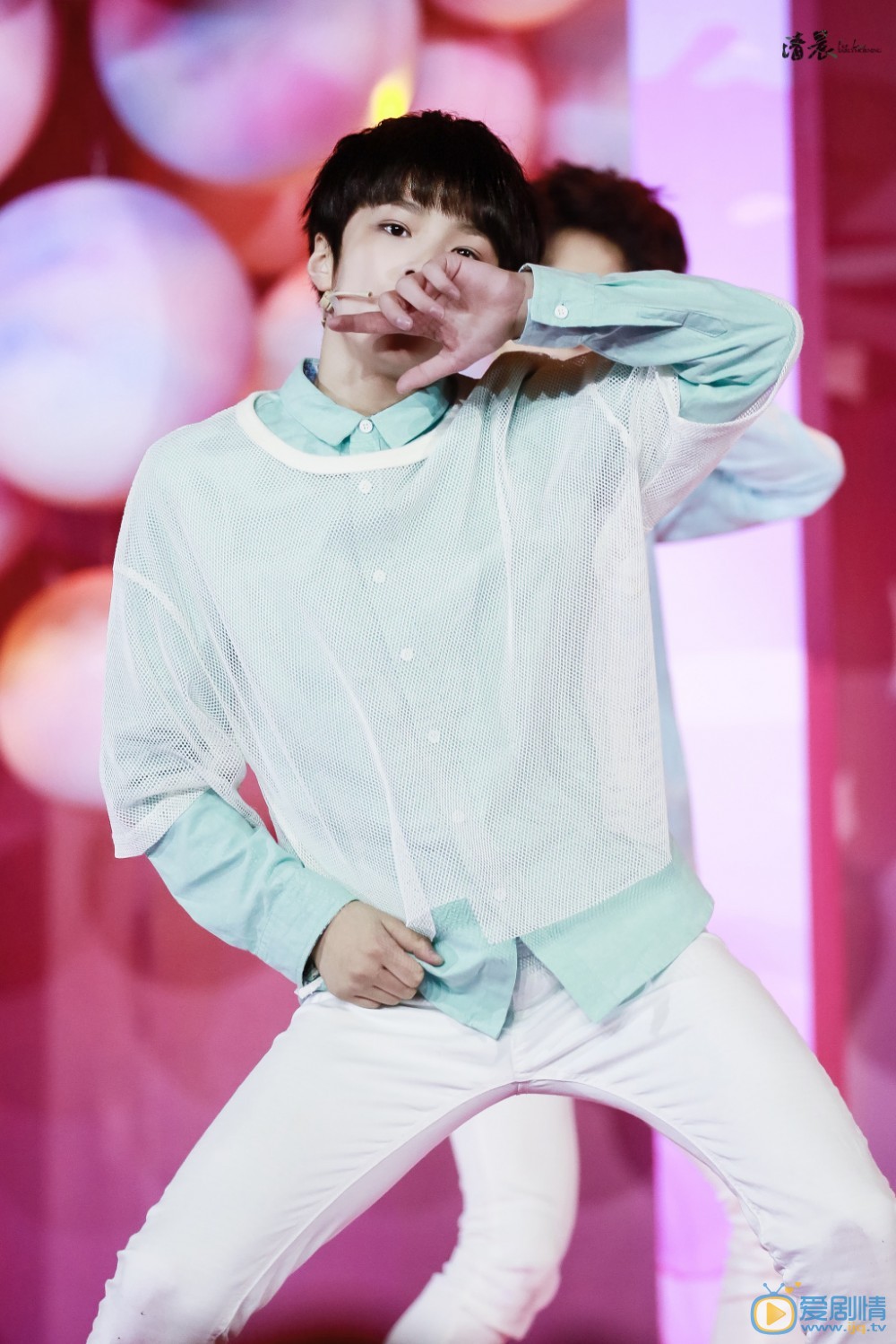 刘耀文演唱会写真 刘耀文高清写真_刘耀文高清剧照