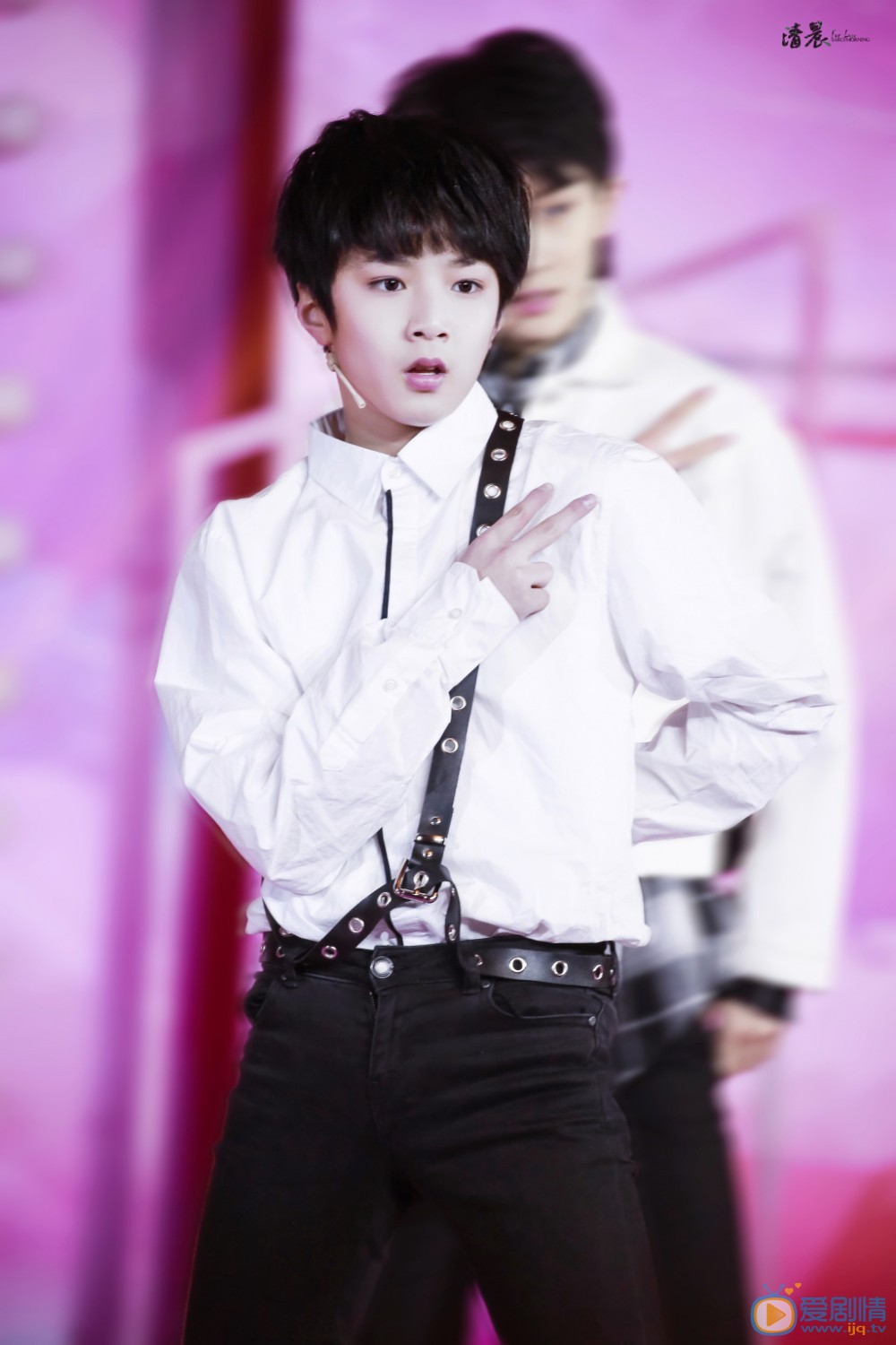 刘耀文演唱会写真 刘耀文高清写真_刘耀文高清剧照