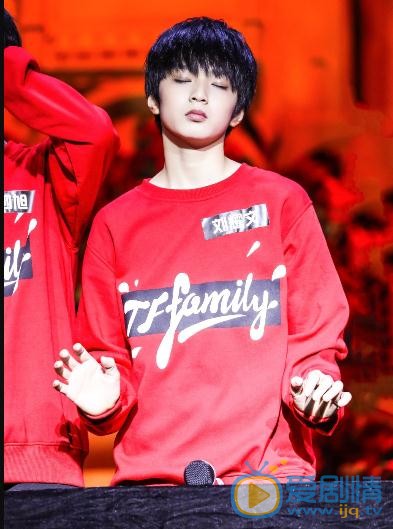 刘耀文可爱写真 刘耀文高清写真_刘耀文高清剧照