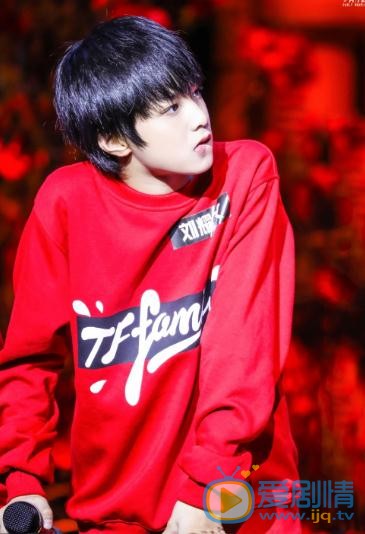 刘耀文可爱写真 刘耀文高清写真_刘耀文高清剧照