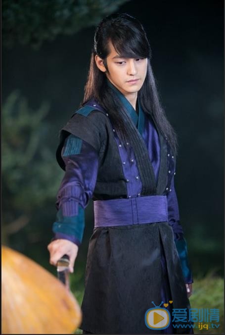 金范《火之女神井儿》剧照 金范高清写真_金范高清剧照