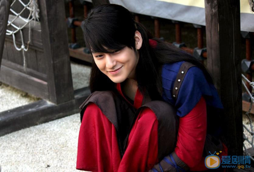 金范《火之女神井儿》剧照 金范高清写真_金范高清剧照