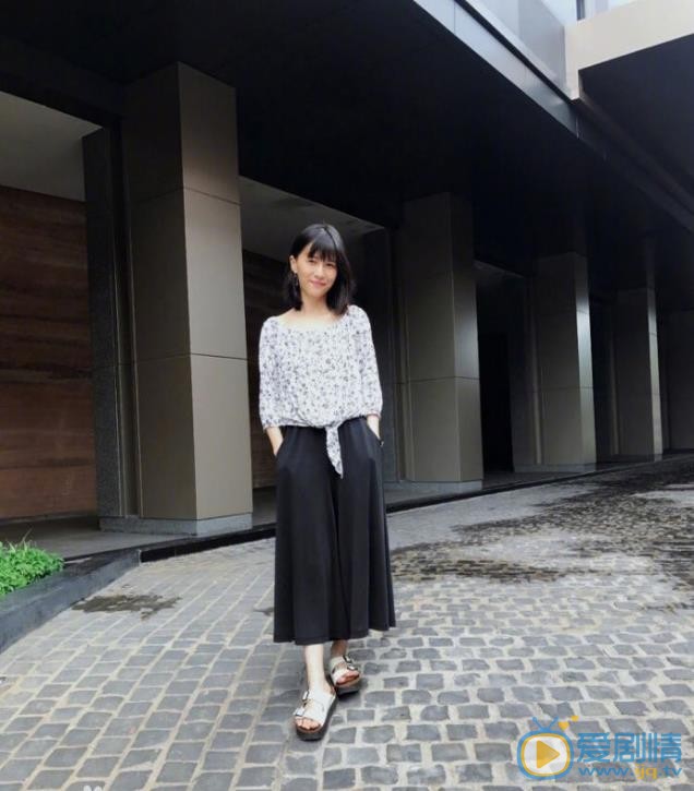 papi酱毕业照 papi酱高清写真_papi酱高清剧照