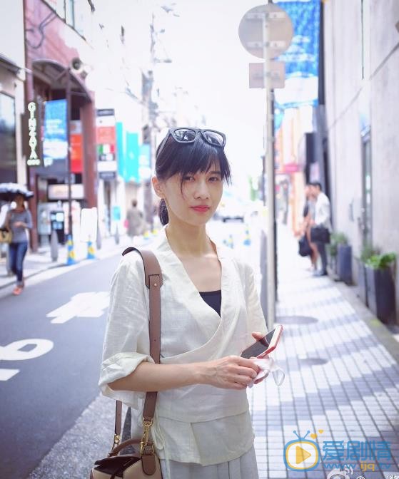 papi酱气质大片 papi酱高清写真_papi酱高清剧照
